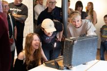 Die fantastische Welt der Miniaturkünstlerin Katharina Raab